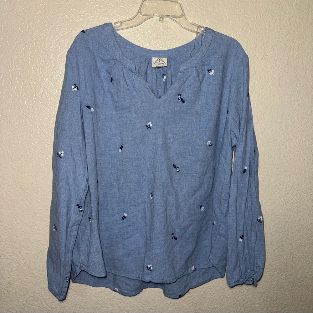 St John’s Bay Women’s XXL Chambray Blouse Blue Embroidered Split Neck Top